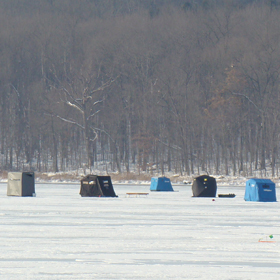 ice fishing spots 