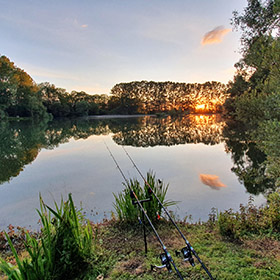 5 Pond Fishing Tips for the Fall Season - Take Me Fishing